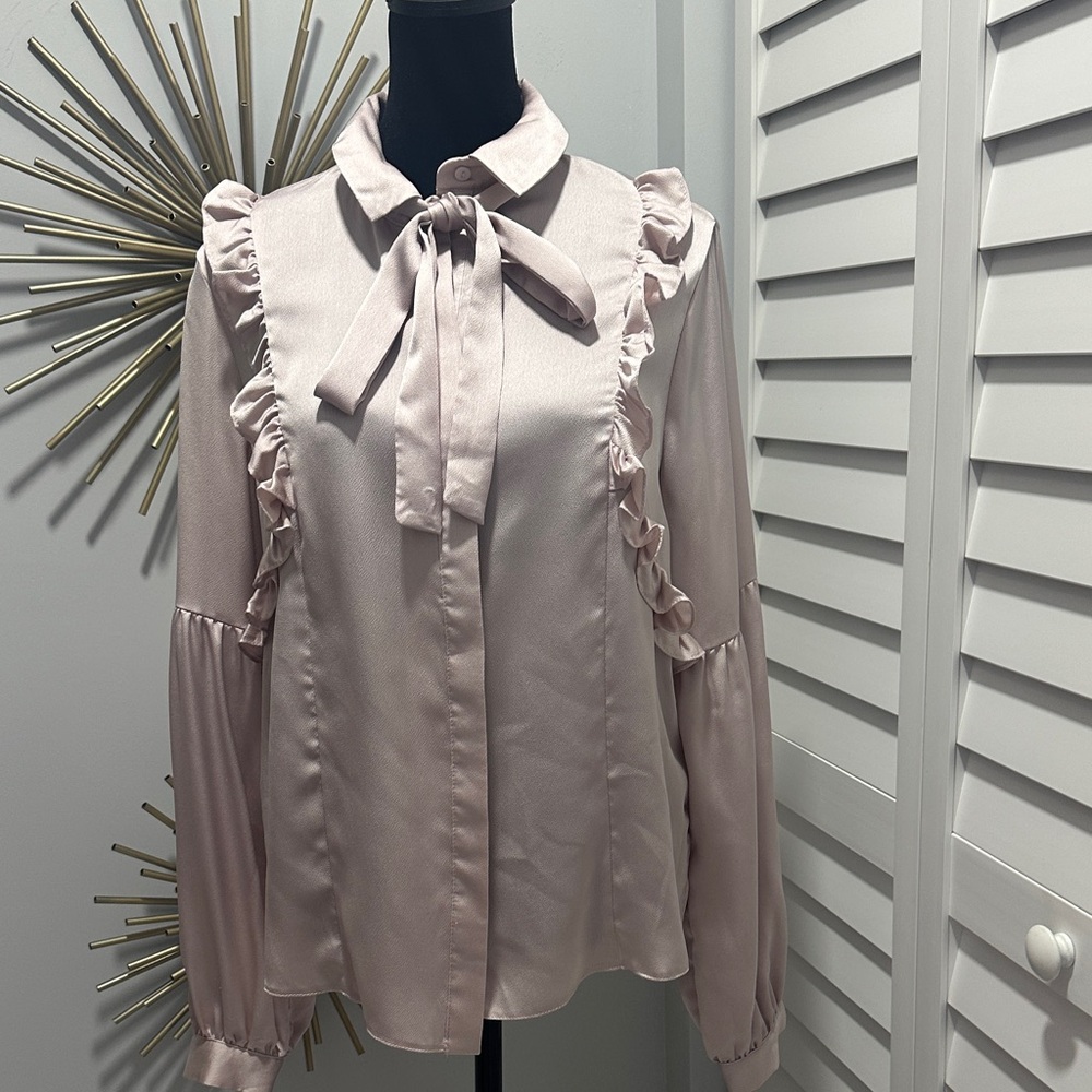 Tie-Neck Ruffle Blouse in Blush Pink